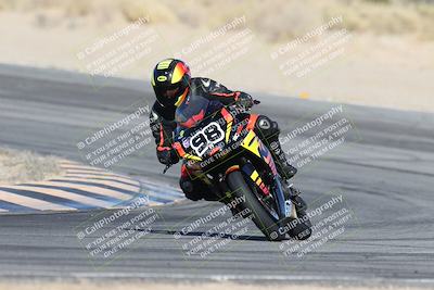 media/Dec-07-2025-CVMA (Sun) [[3e7d2de5dc]]/Race 9-Formula UL Shootout/